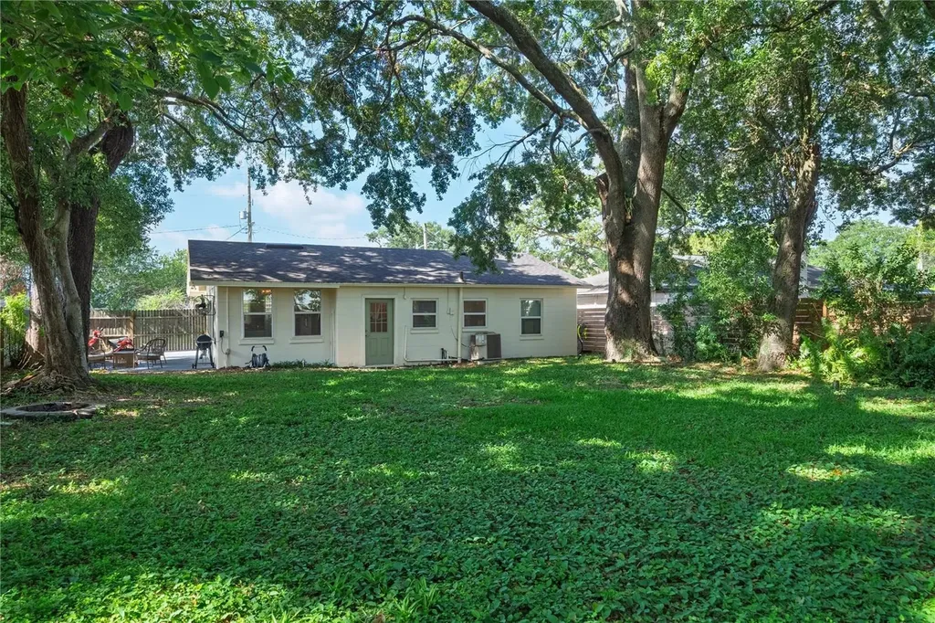 915 Dowd Avenue Orlando FL 32804