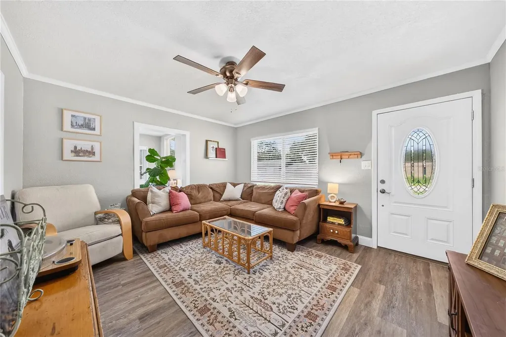915 Dowd Avenue Orlando FL 32804