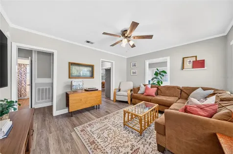 915 Dowd Avenue Orlando FL 32804