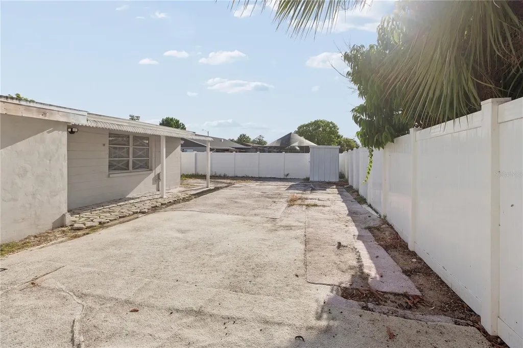 6835 Mesa Verde Street Port Richey FL 34668