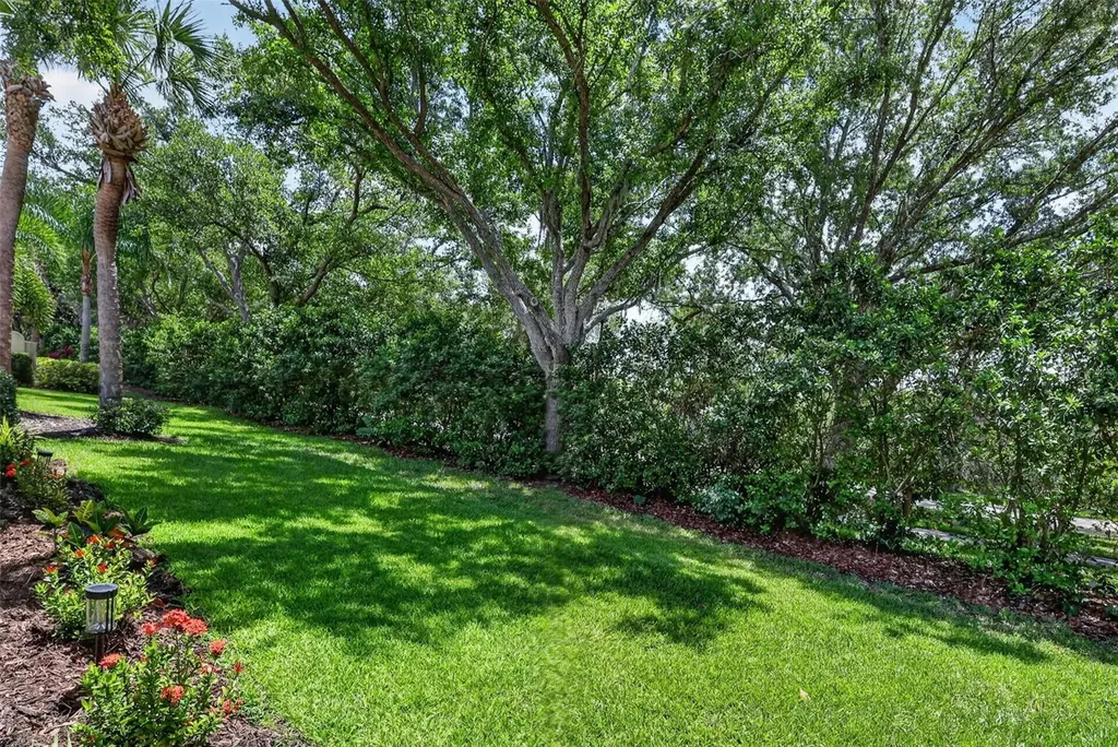 5821 Ferrara Drive Sarasota FL 34238