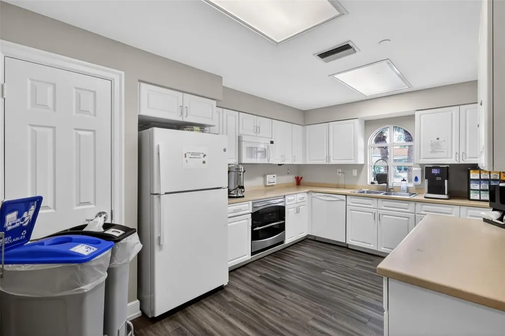 5821 Ferrara Drive Sarasota FL 34238