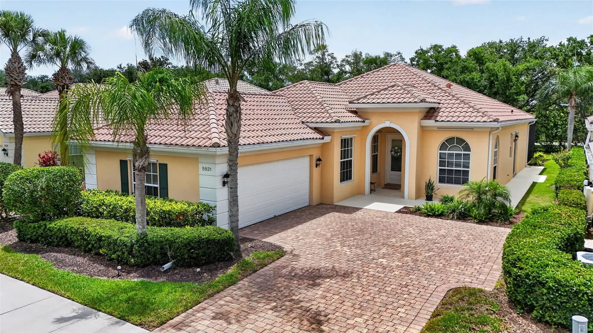 5821 Ferrara Drive Sarasota FL 34238