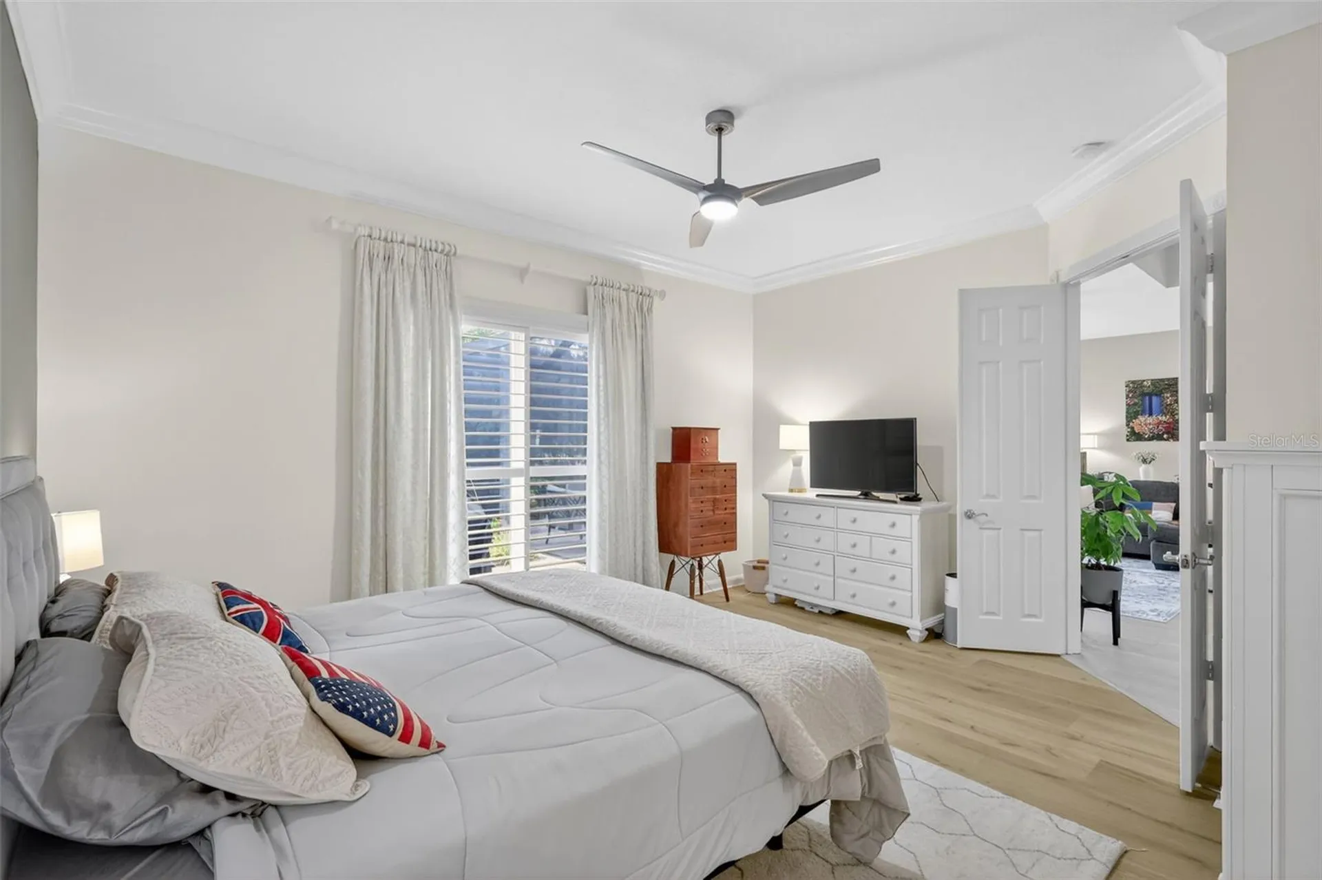 5821 Ferrara Drive Sarasota FL 34238