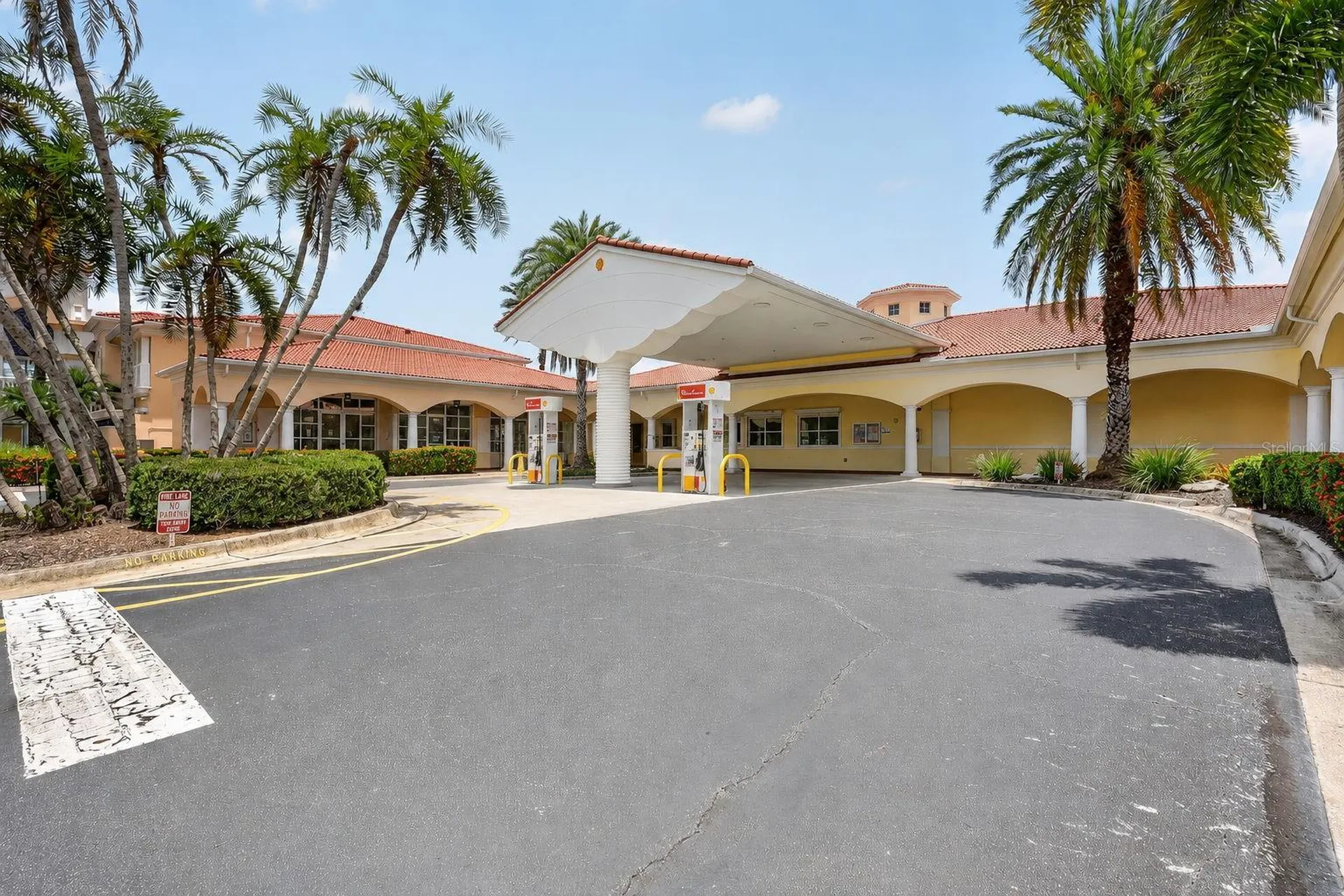 5821 Ferrara Drive Sarasota FL 34238