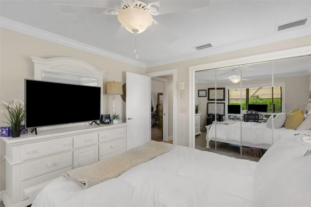 3902 Wilshire Drive Sarasota FL 34238