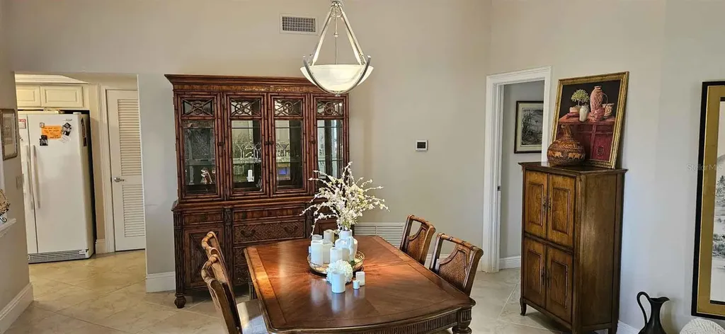 3902 Wilshire Drive Sarasota FL 34238