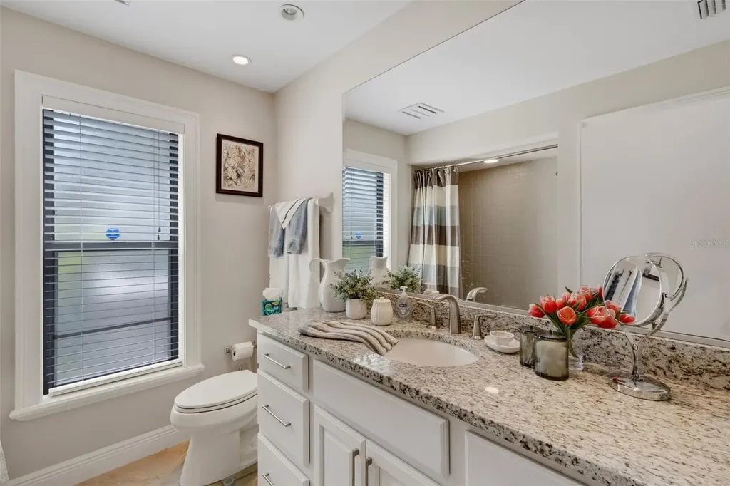 3902 Wilshire Drive Sarasota FL 34238
