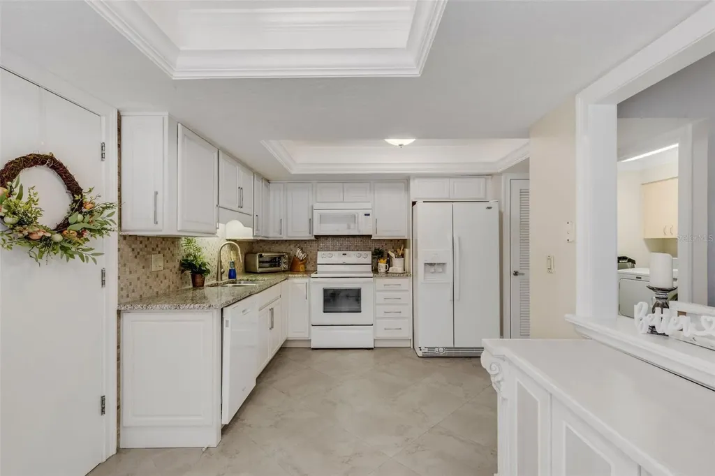 3902 Wilshire Drive Sarasota FL 34238