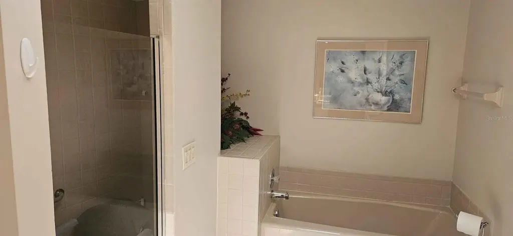 3902 Wilshire Drive Sarasota FL 34238
