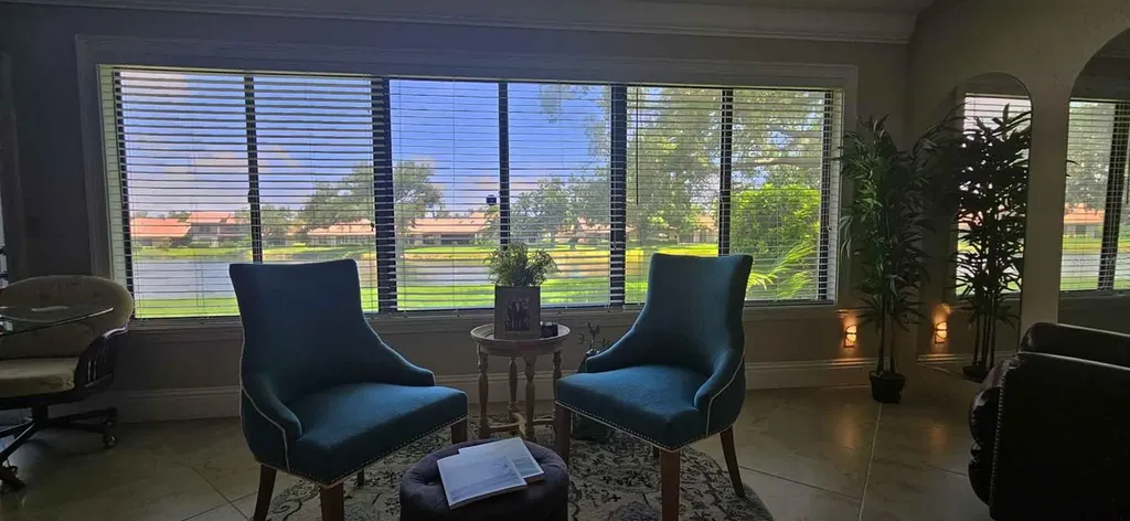 3902 Wilshire Drive Sarasota FL 34238