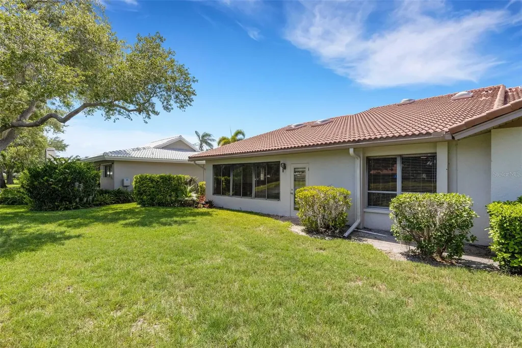 3902 Wilshire Drive Sarasota FL 34238