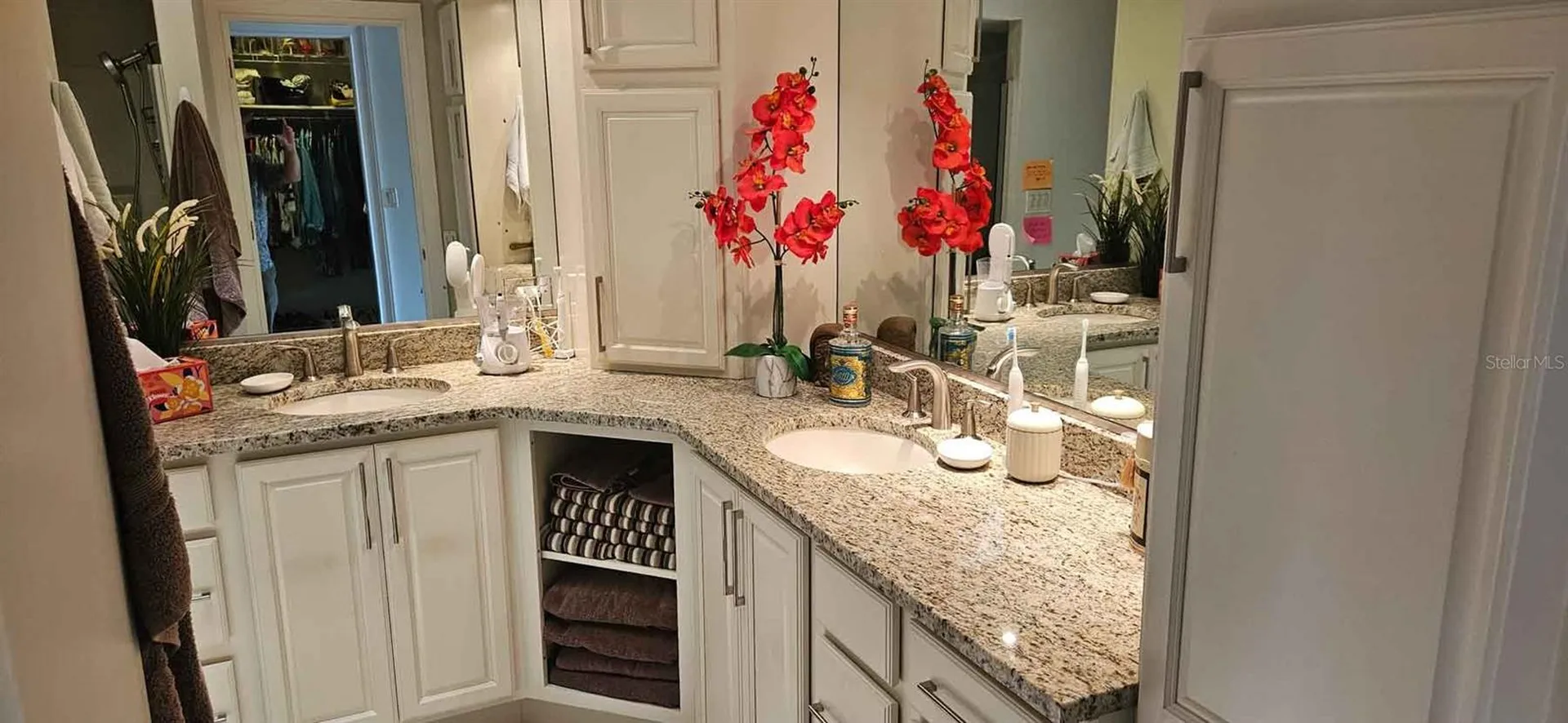 3902 Wilshire Drive Sarasota FL 34238