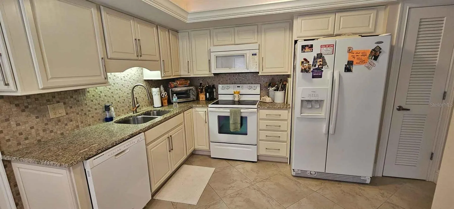 3902 Wilshire Drive Sarasota FL 34238