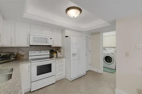 3902 Wilshire Drive Sarasota FL 34238
