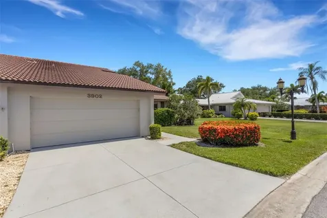 3902 Wilshire Drive Sarasota FL 34238
