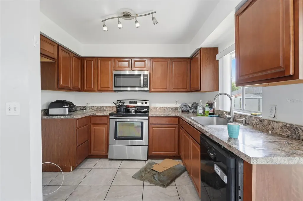 11340 Cardiff Drive Orlando FL 32837