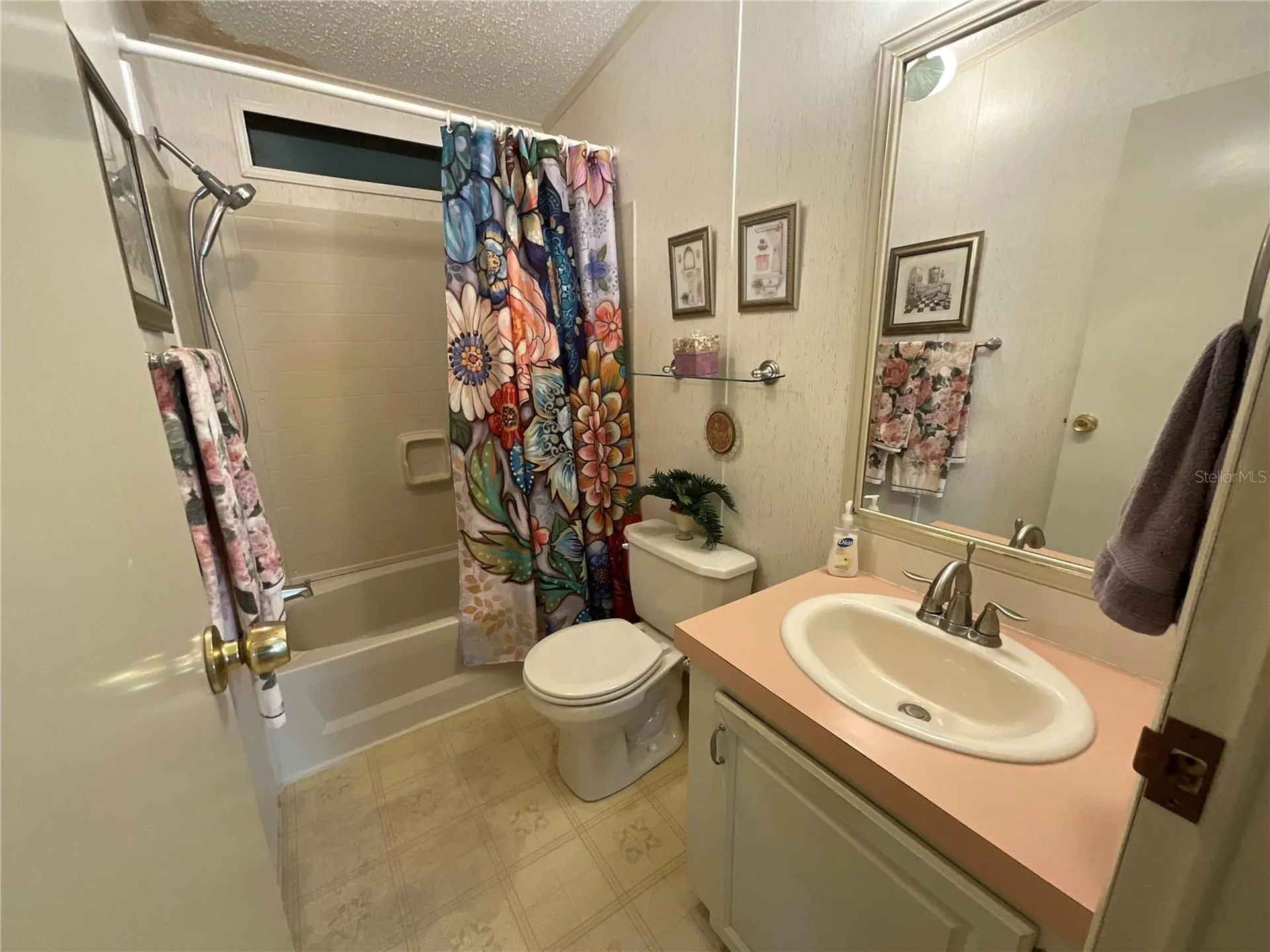 2607 Universal Drive Ruskin FL 33570