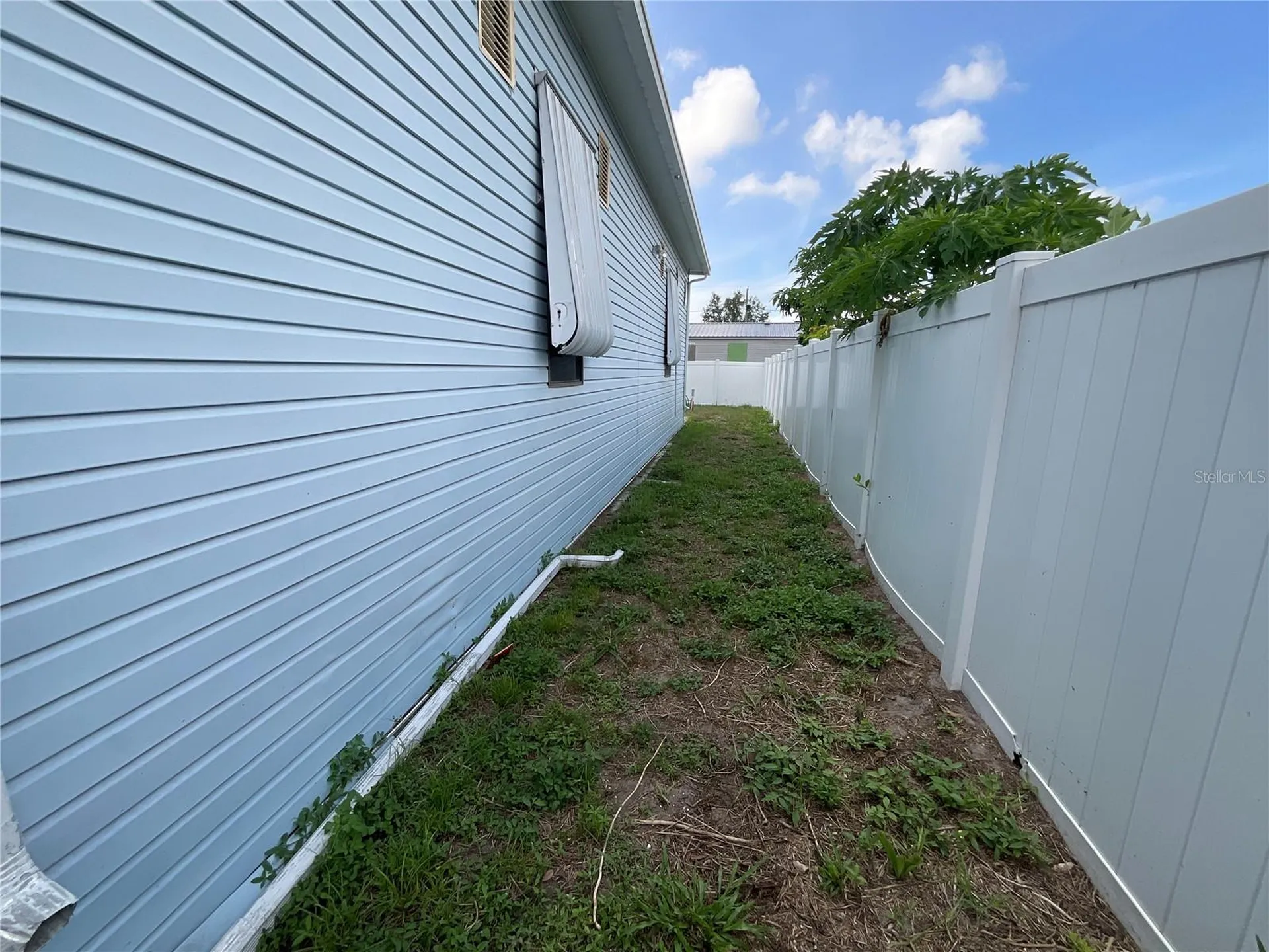 2607 Universal Drive Ruskin FL 33570