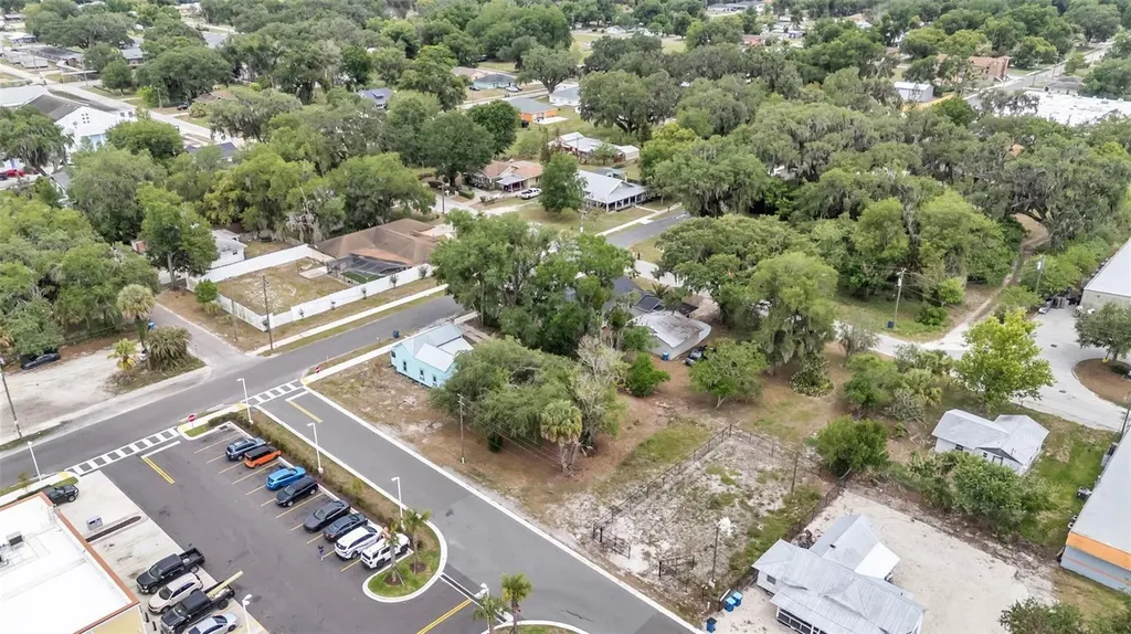 20 S Lanier Avenue Fort Meade FL 33841