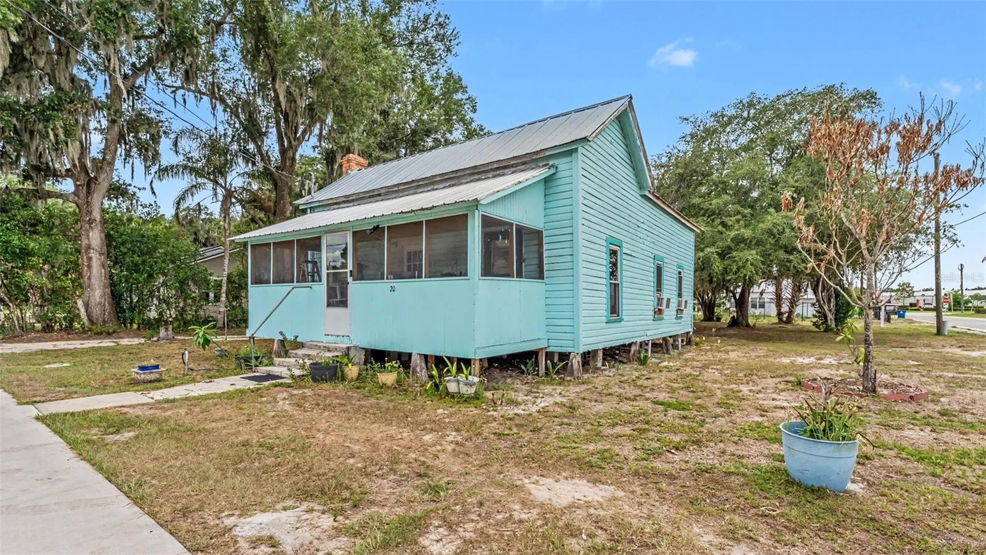 20 S Lanier Avenue Fort Meade FL 33841