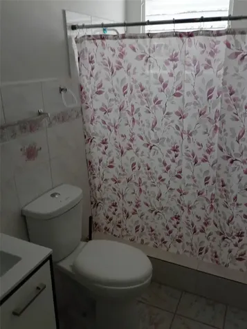 156 Bo. Bayamoncito Aguas Buenas PR 00703