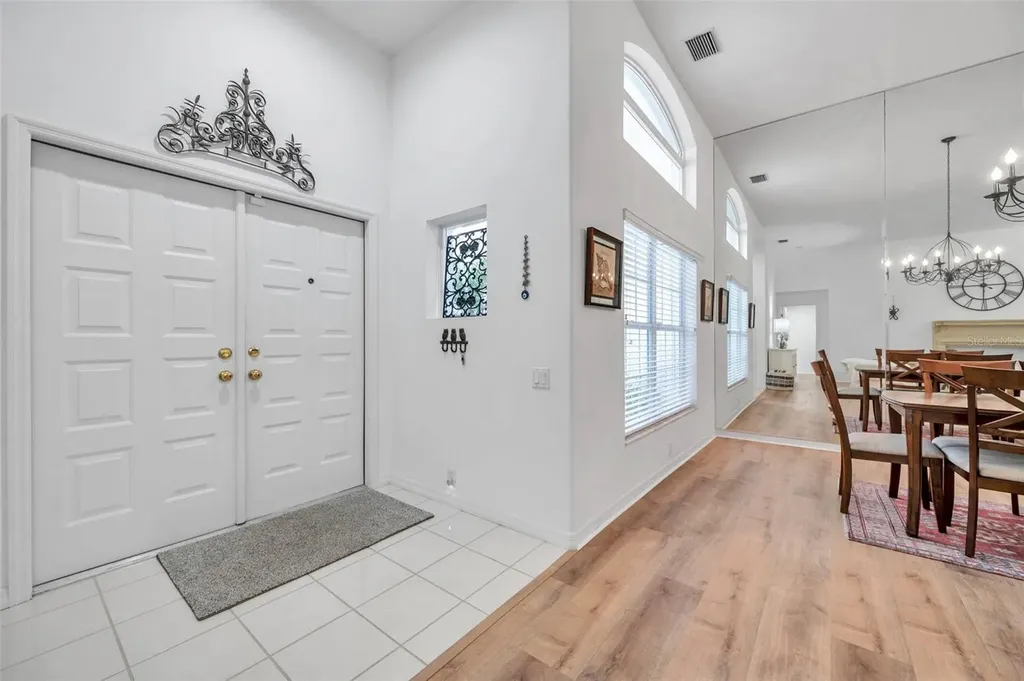 5473 Blue Heron Lane Wesley Chapel FL 33543