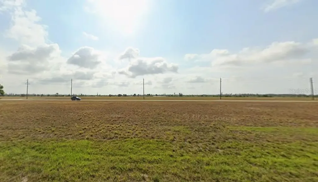 16 Cockatiel Way Placida FL 33946
