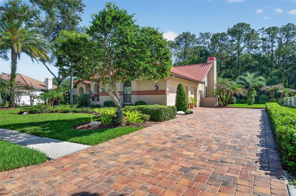 8944 Magnolia Chase Circle Tampa FL 33647