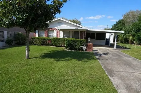 905 Avenue E NE Winter Haven FL 33881