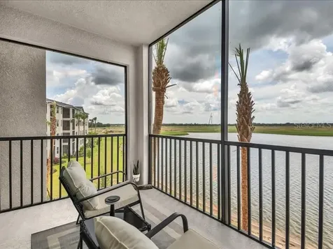 19116 Scallop Loop Lakewood Ranch FL 34211