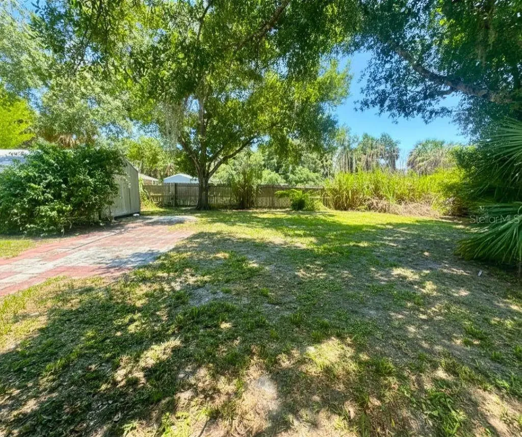 1102 N Arcadia Avenue Arcadia FL 34266
