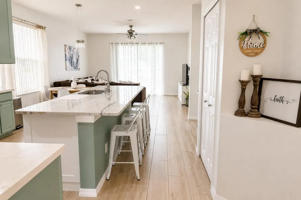 10118 Cypress Knee Circle Orlando FL 32825
