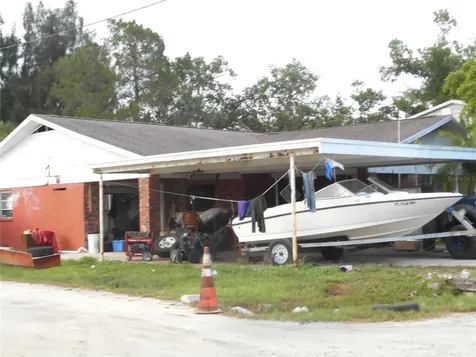 609 1st Avenue NW Ruskin FL 33570