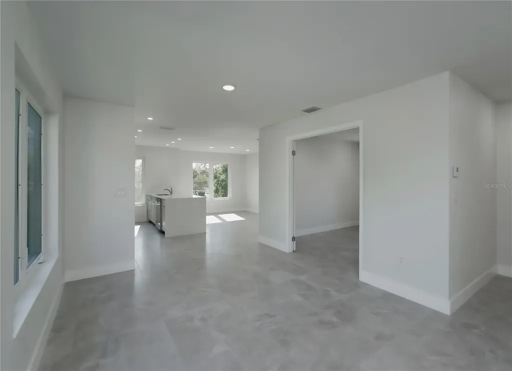 310 Hibiscus Street Tarpon Springs FL 34689