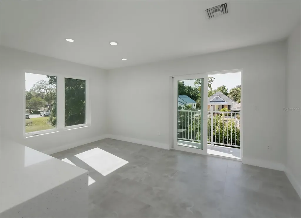 310 Hibiscus Street Tarpon Springs FL 34689