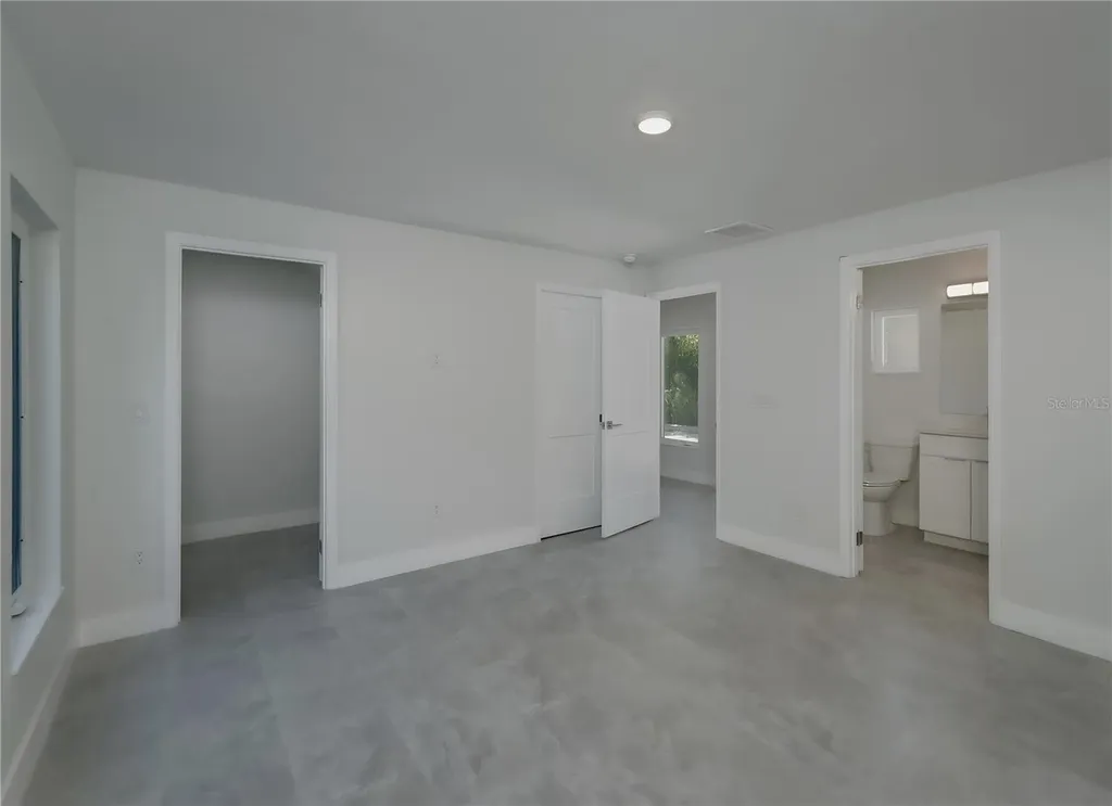 310 Hibiscus Street Tarpon Springs FL 34689