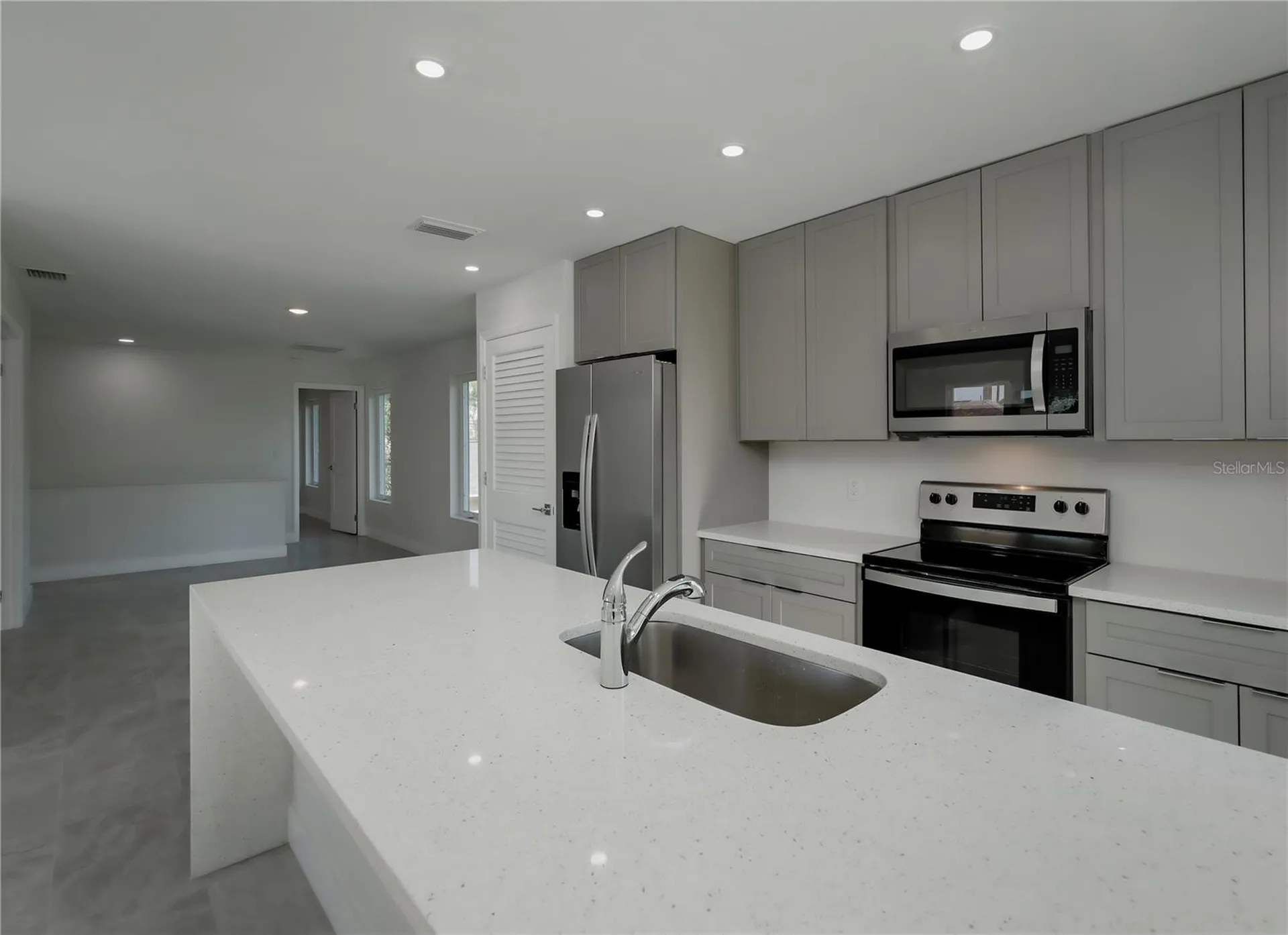 310 Hibiscus Street Tarpon Springs FL 34689