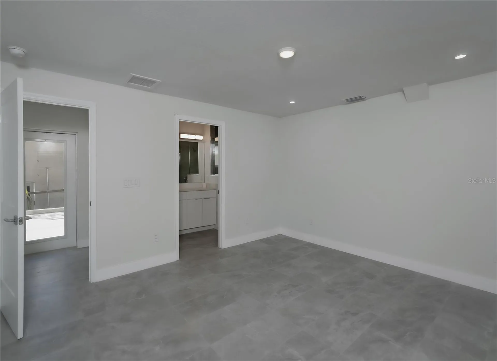 310 Hibiscus Street Tarpon Springs FL 34689