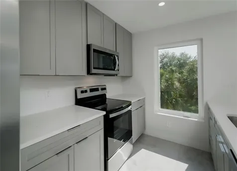 310 Hibiscus Street Tarpon Springs FL 34689