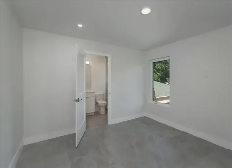 310 Hibiscus Street Tarpon Springs FL 34689