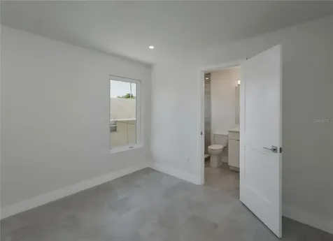 310 Hibiscus Street Tarpon Springs FL 34689