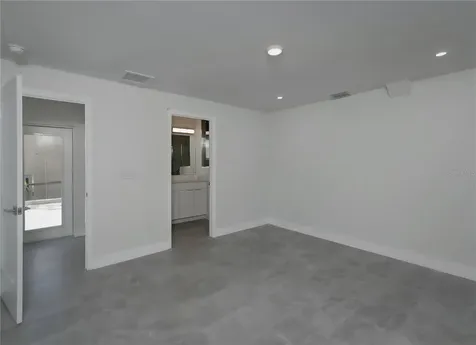 310 Hibiscus Street Tarpon Springs FL 34689
