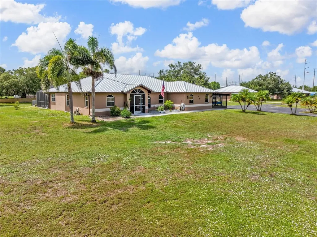 8200 Cleveland Drive Punta Gorda FL 33982