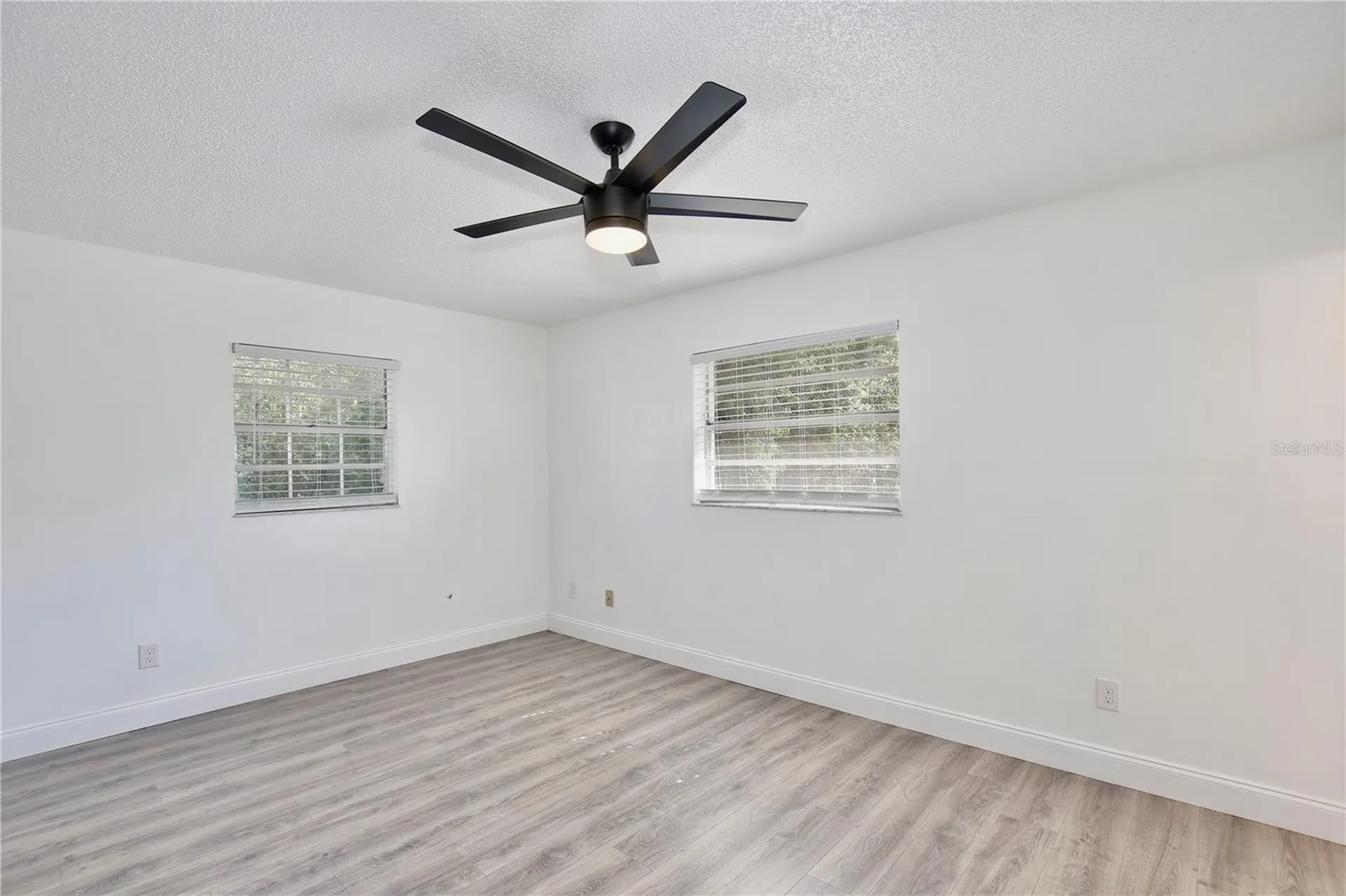 1847 Fayetteville Avenue Deltona FL 32725