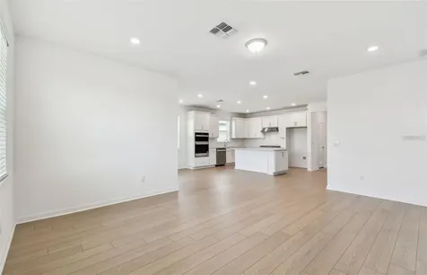 6741 Michael Favor Way Wesley Chapel FL 33545