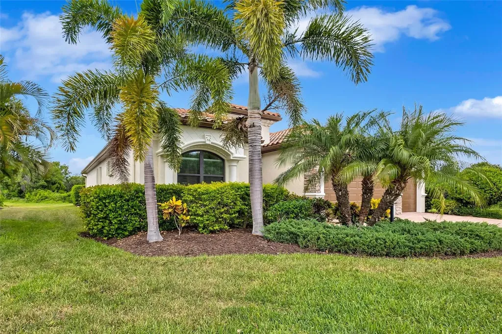 3504 Scrub Creek Run Bradenton FL 34211