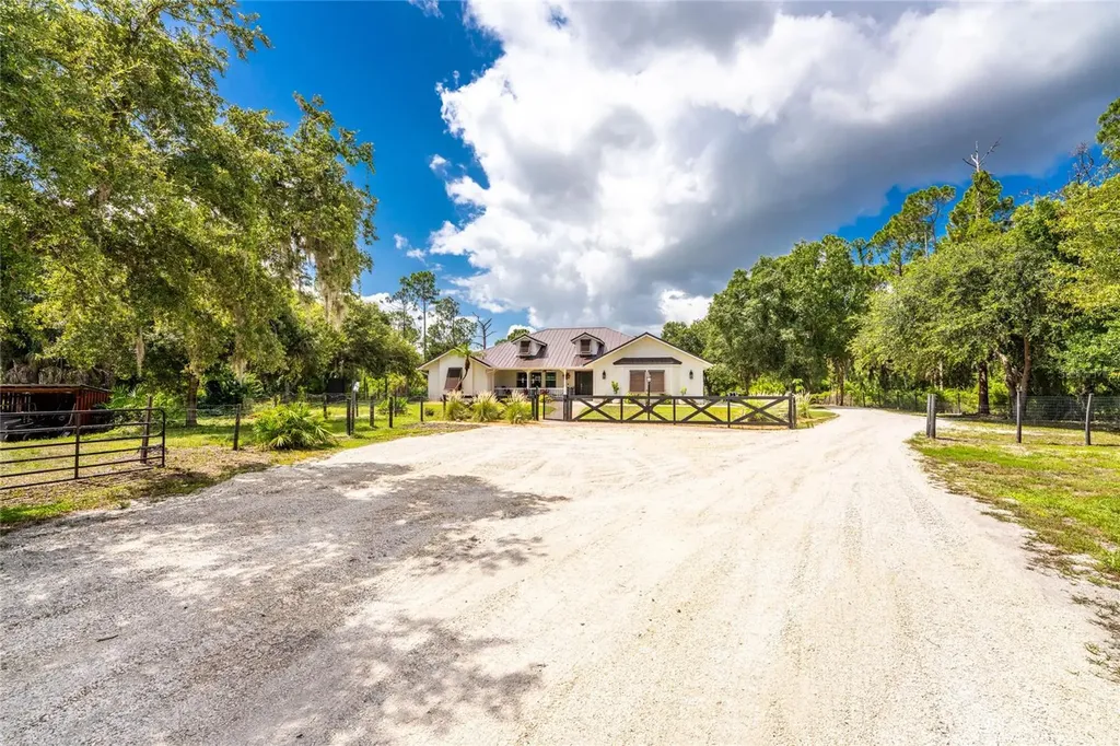 8007 Estates Drive North Port FL 34291