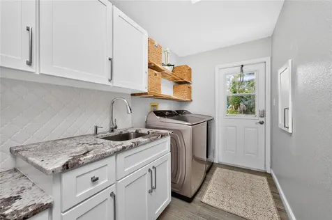 8007 Estates Drive North Port FL 34291