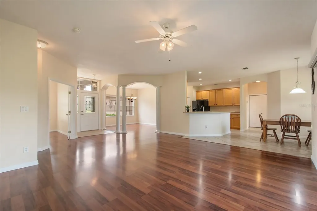 9651 Spring Lake Drive Clermont FL 34711